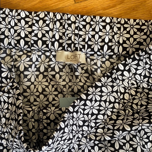 LOFT Black and White Smocked Midi Skirt - Picture 3 of 3